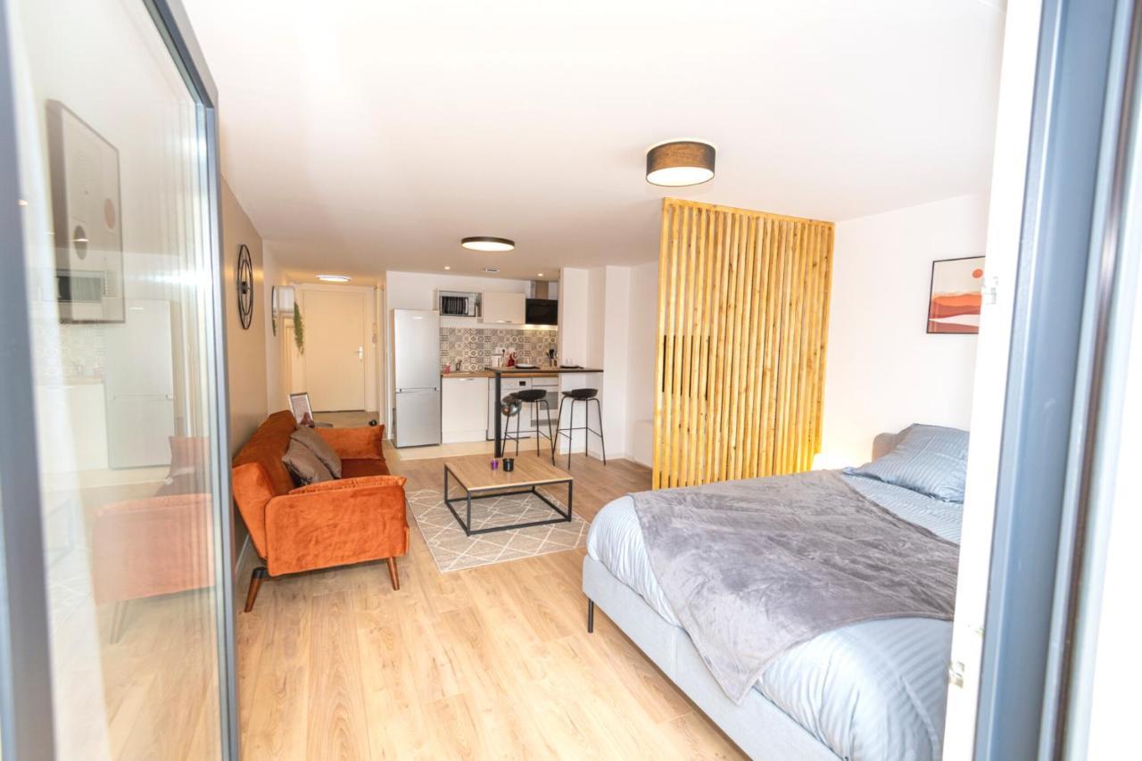 Kasa Gloria - Tout Equipe - Place Parking Privee - Wifi Saint-Quentin  Esterno foto